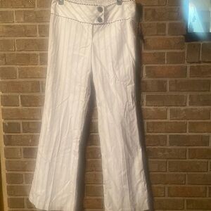White with black pinstripes wide leg pants NWT size 9 by hearts soul